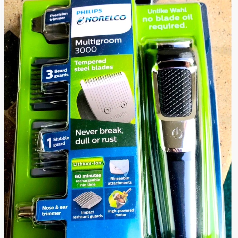 Philips Norelco Multigroom 3000 Multipurpose Trimmer for Men